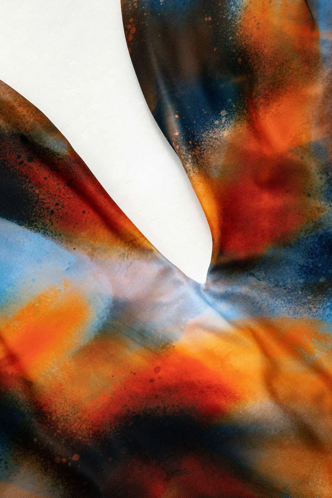 MICAS Swimwear|Vacation Sets-Abstract Print V-neck Cross Back Tie Swimsuit And Mesh Mini Sarong Skirt Set MULTICOLOR