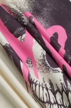 MICAS T-Shirts-Illusion Pattern Print Round Neck T-Shirt BEIGE