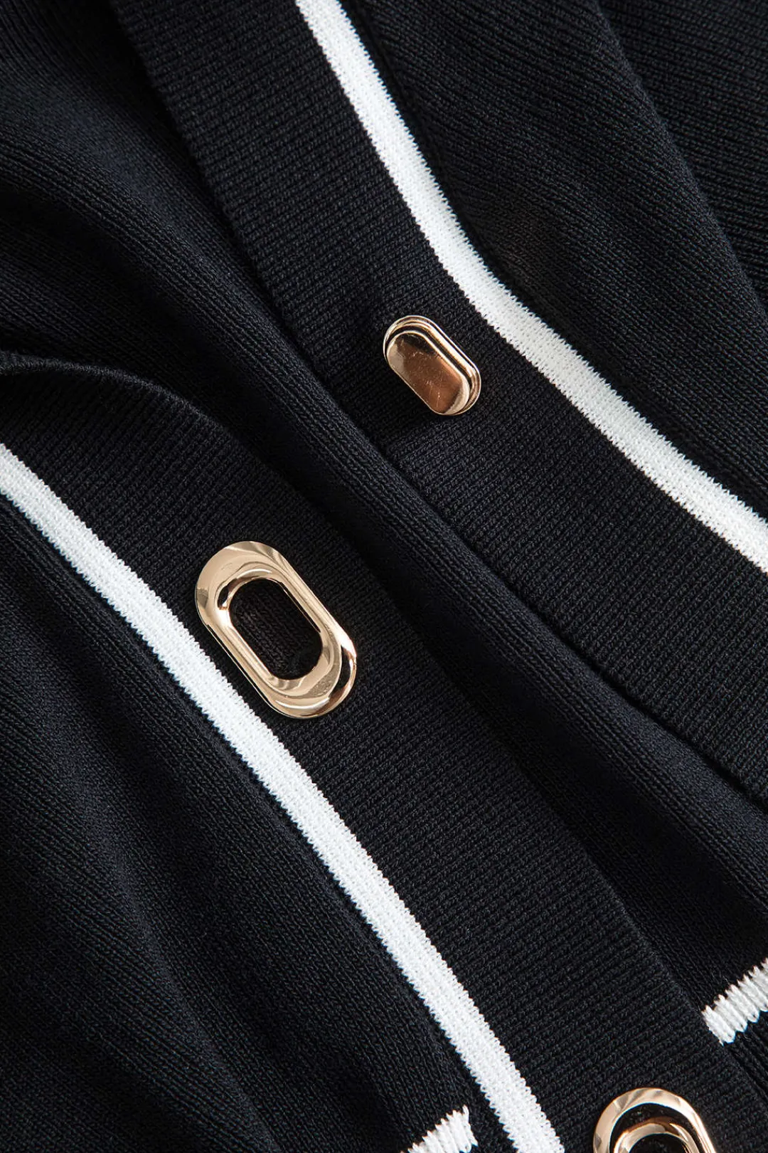 MICAS Knit Tops-Knit Color Block Button Vest