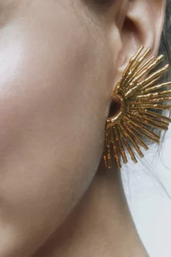 MICAS Earrings|Accessories-Metal Scalloped Earrings