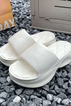 MICAS Shoes|Shoes-Quilted Thick Platform Slide Sandals