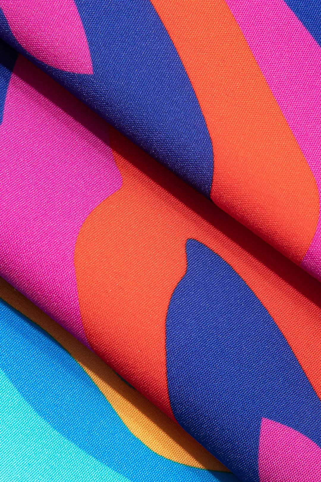 MICAS Short Sets|Vacation Sets-Vibrant Abstract Print Crop Shirt And Shorts Set MULTICOLOR